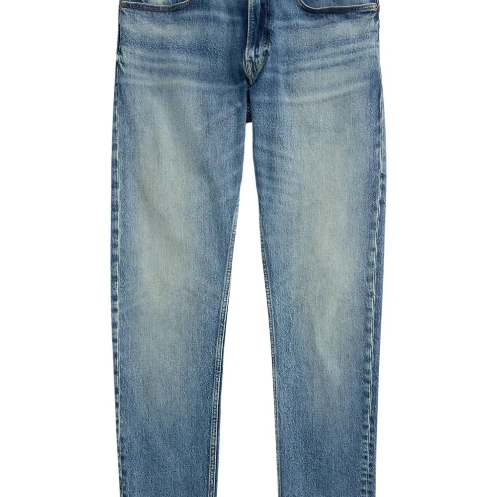 Джинсы с нашивкой-логотипом