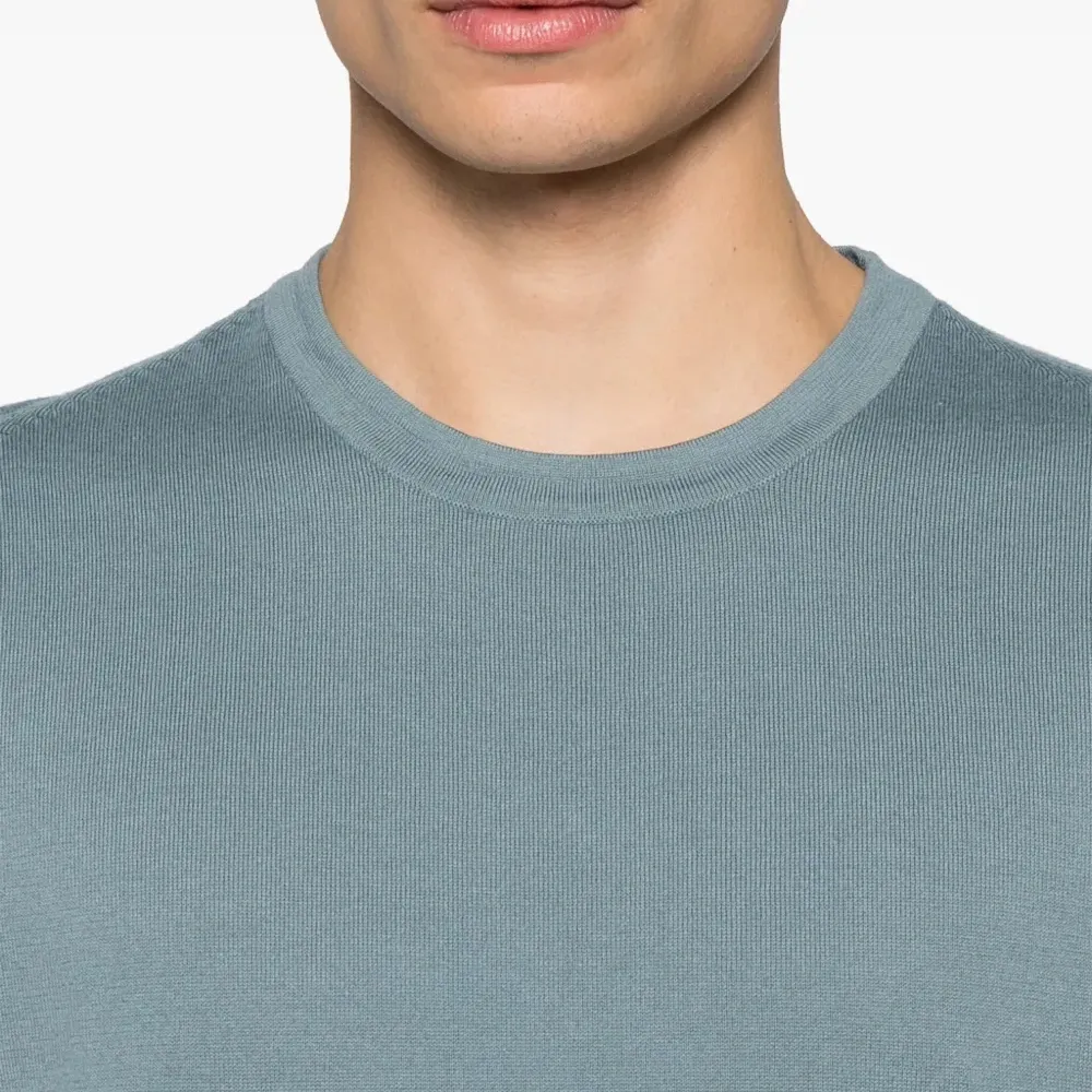 Футболка тонкой вязки