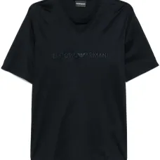 Футболка с вышитым логотипом