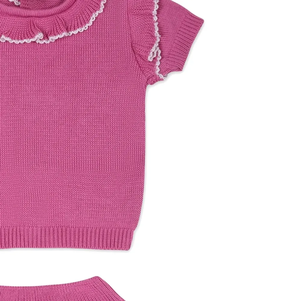 Комплект из топа и шортов