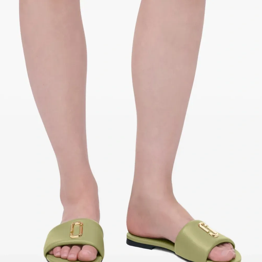 Шлепанцы The Snapshot