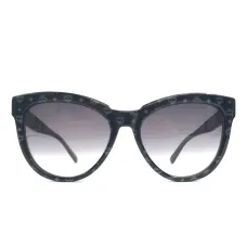 Солнцезащитные очки в оправе 'кошачий глаз' с монограммой