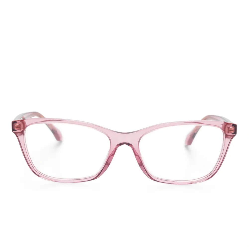 Очки в квадратной оправе