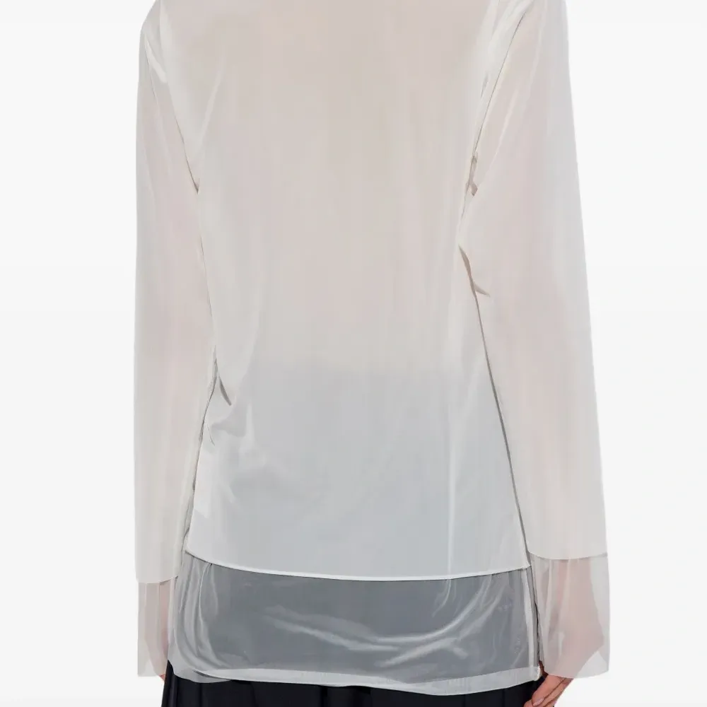 Полупрозрачная блузка