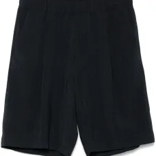 Шорты из сирсакера