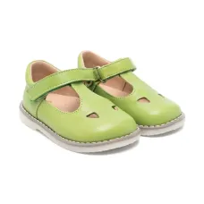 Кожаные сандалии