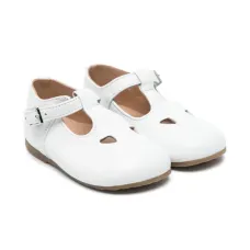 Кожаные сандалии