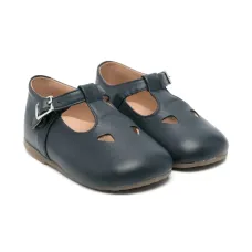 Кожаные сандалии