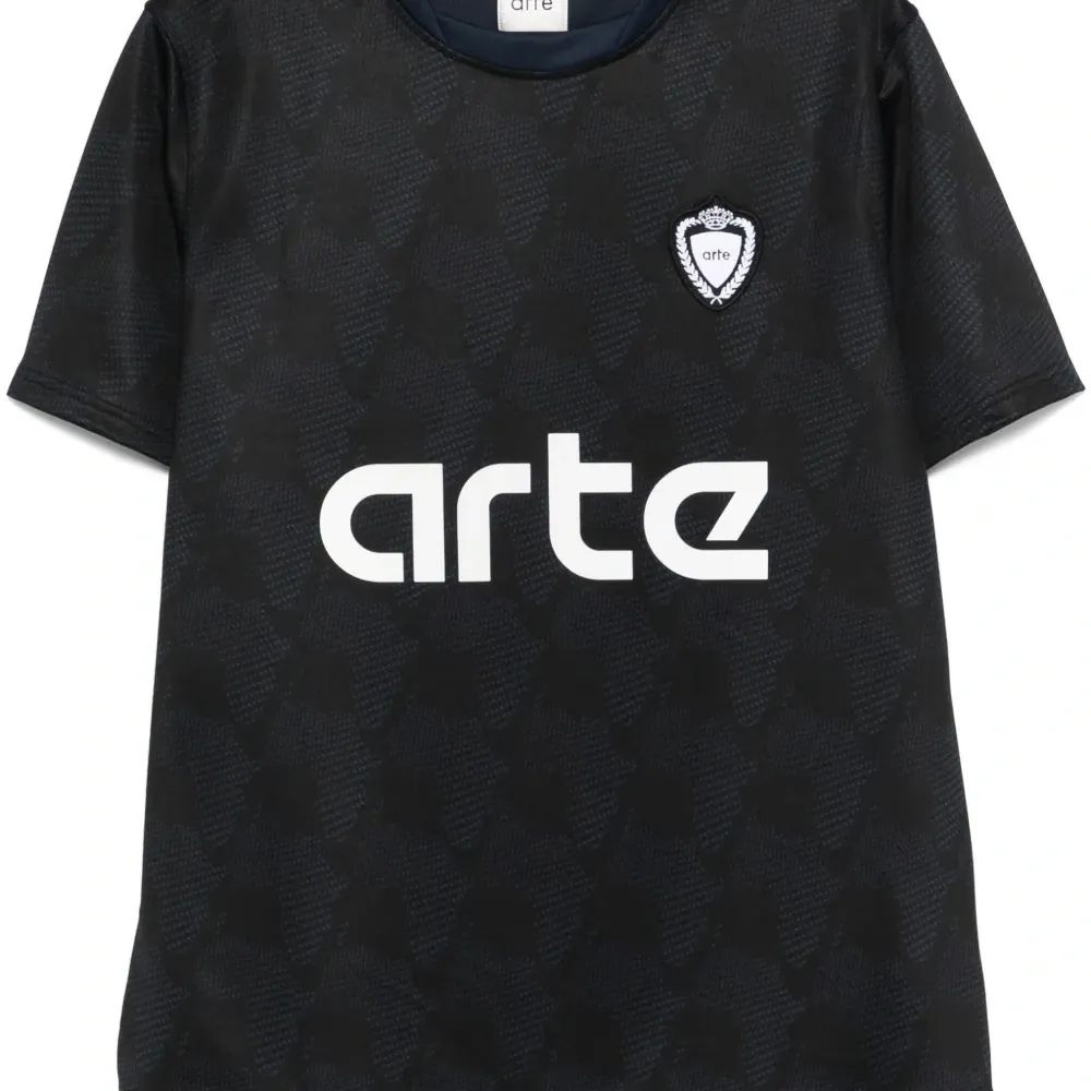 Футболка с принтом