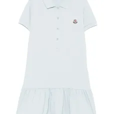 Платье с нашивкой-логотипом