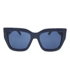 Солнцезащитные очки в квадратной оправе Солнцезащитные очки в квадратной оправе