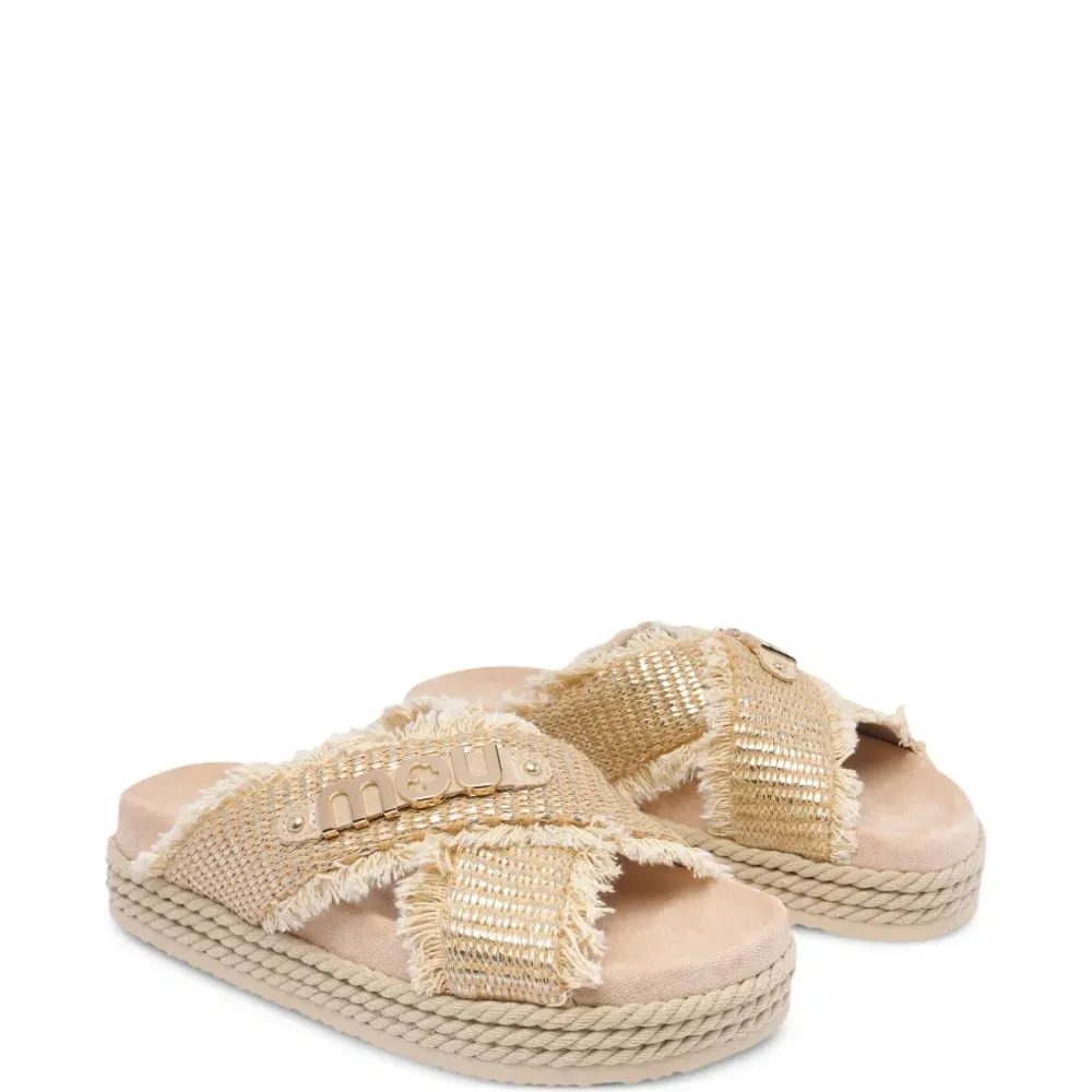 Сандалии с бахромой Сандалии с бахромой