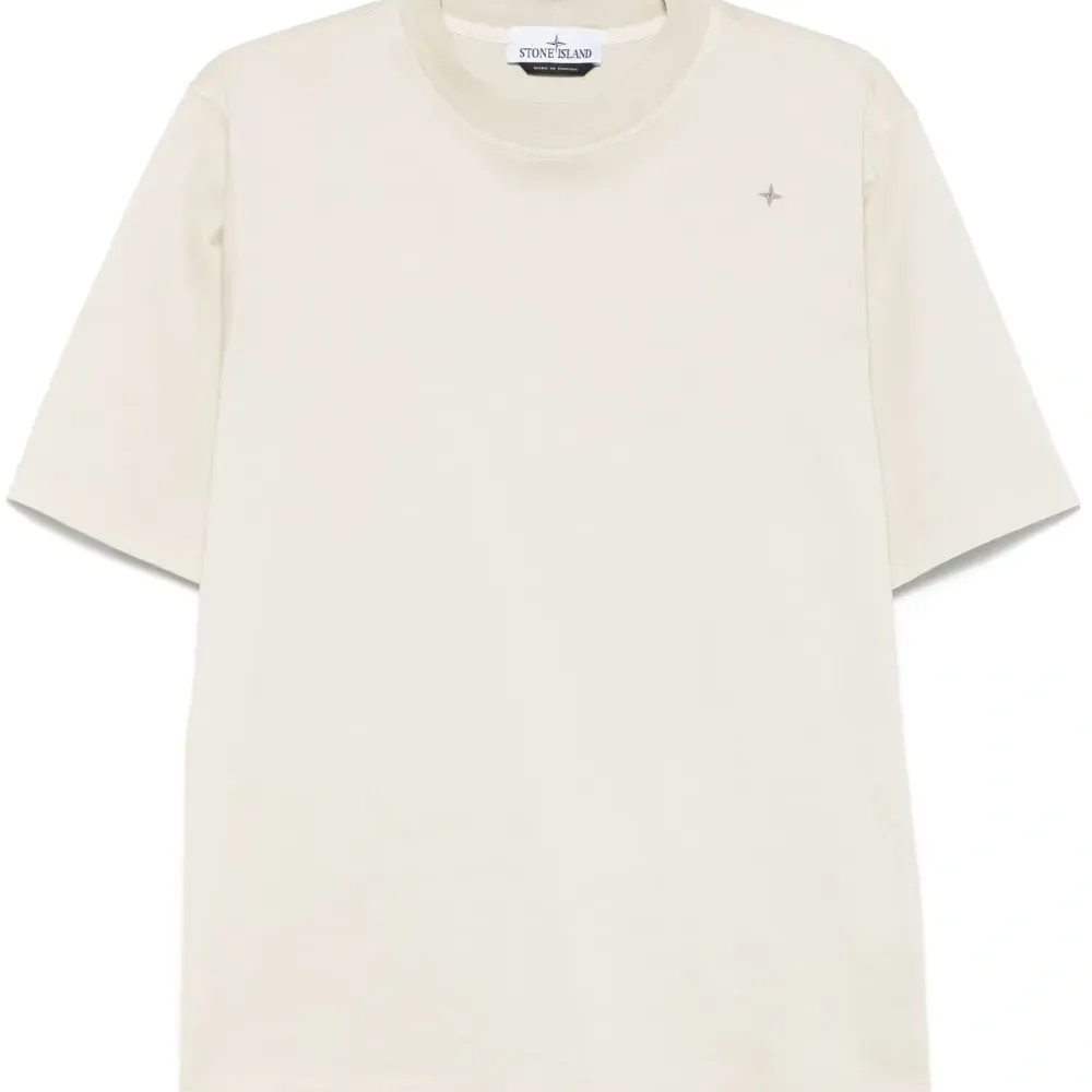 Футболка с вышивкой Compass