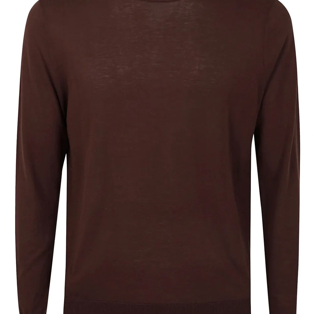 Джемпер тонкой вязки