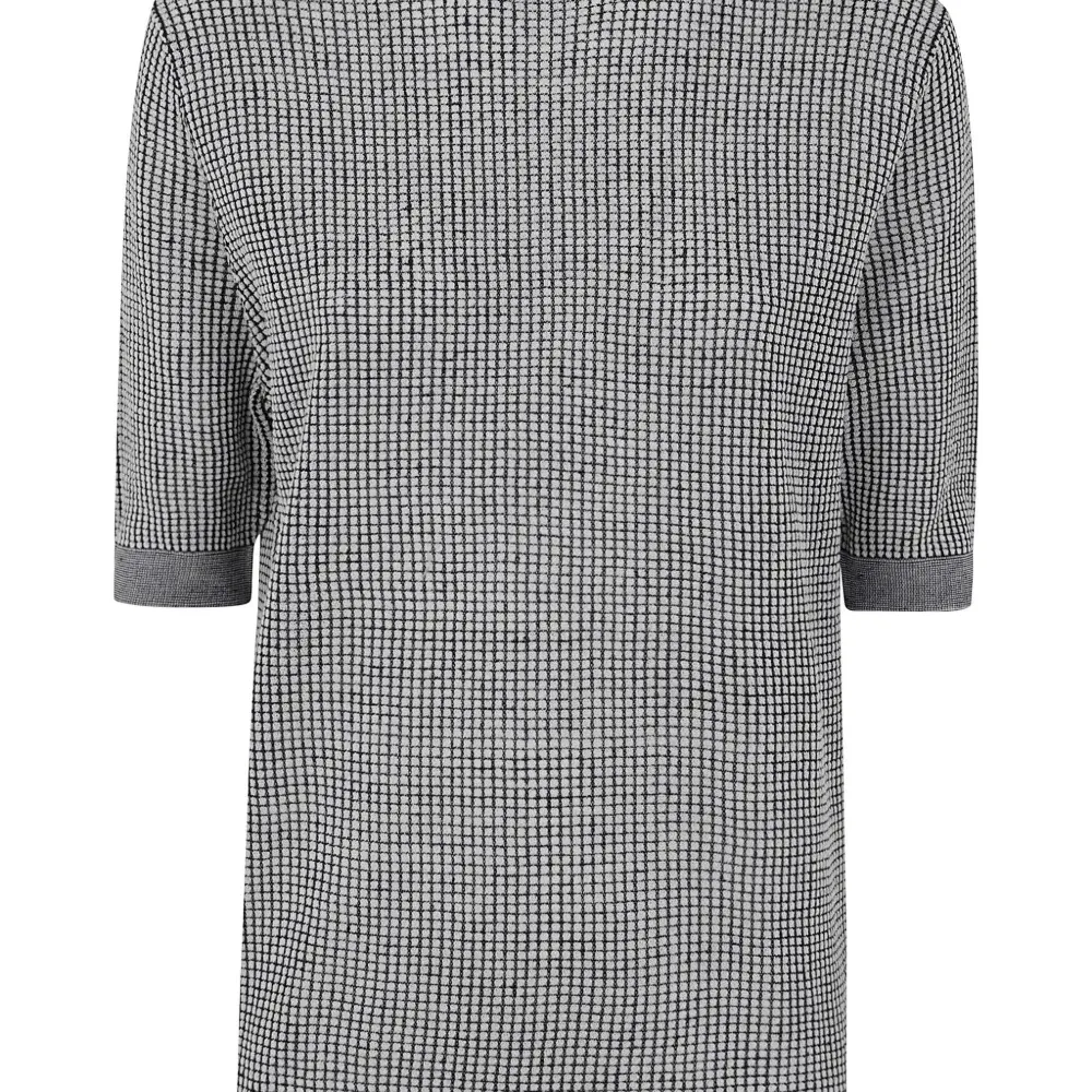 Футболка с геометричным принтом