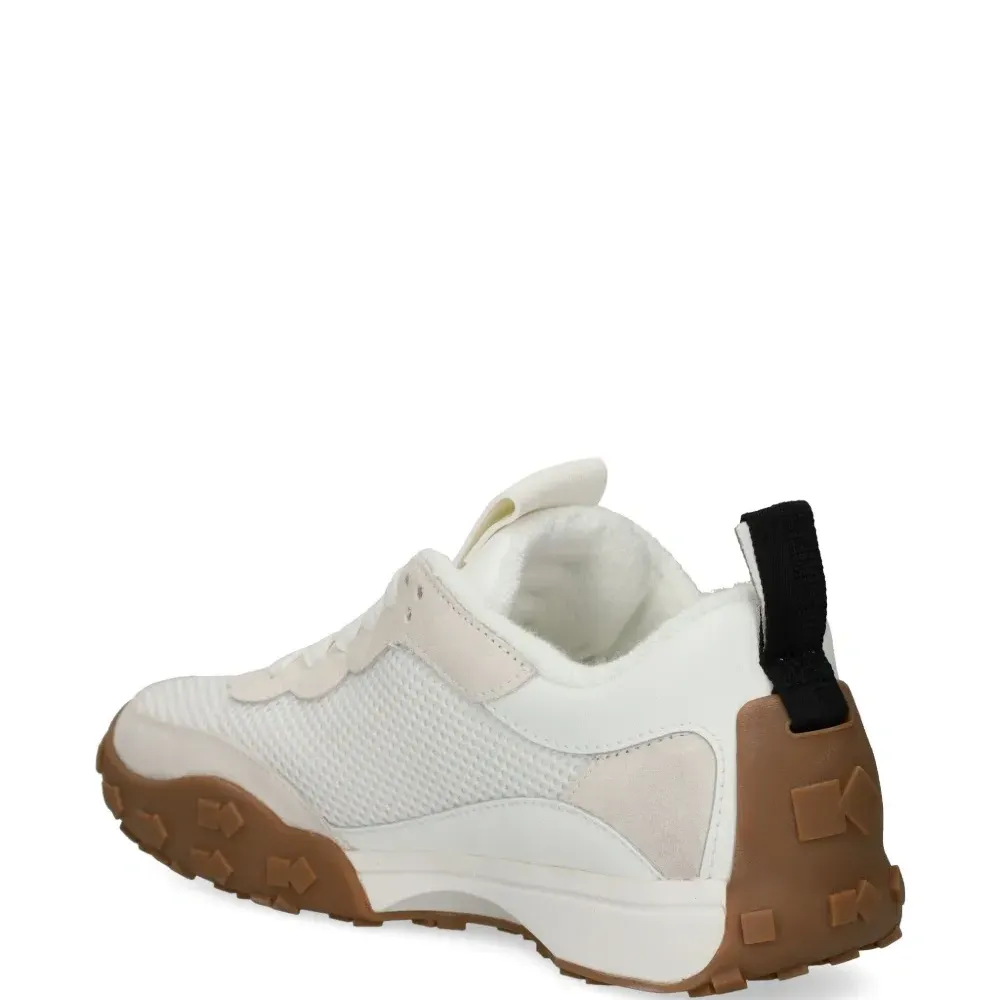 Кроссовки со вставками