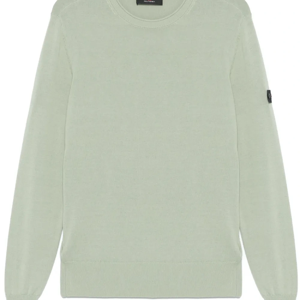 Свитер тонкой вязки