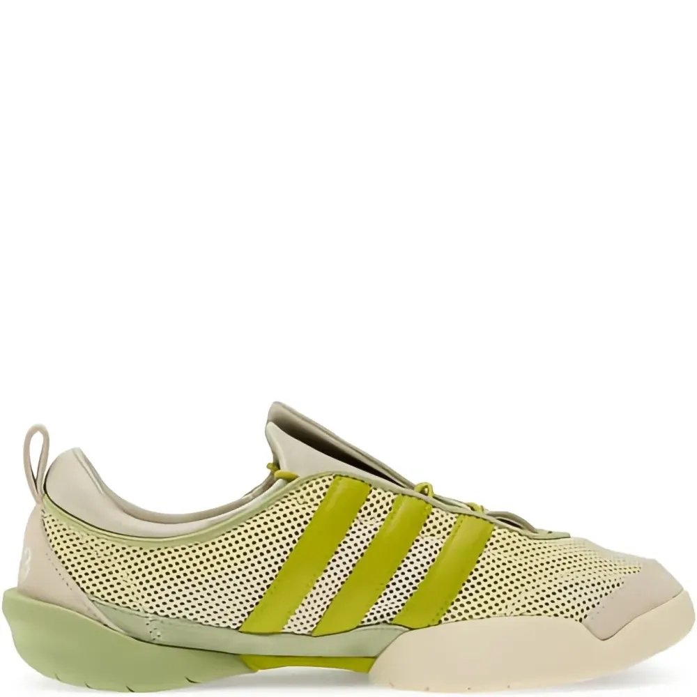 Кроссовки Regu