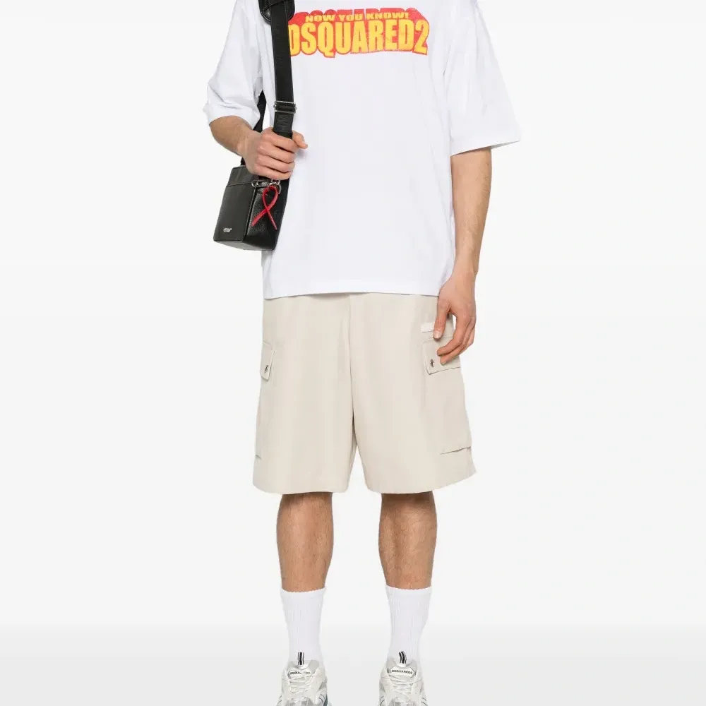 Футболка с надписью