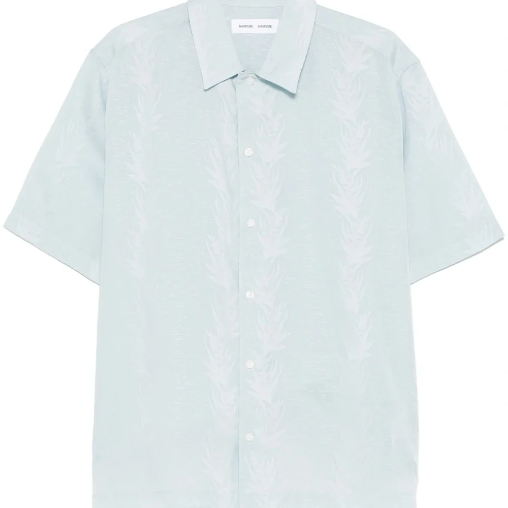 Жаккардовая рубашка из коллаборации с Saayo