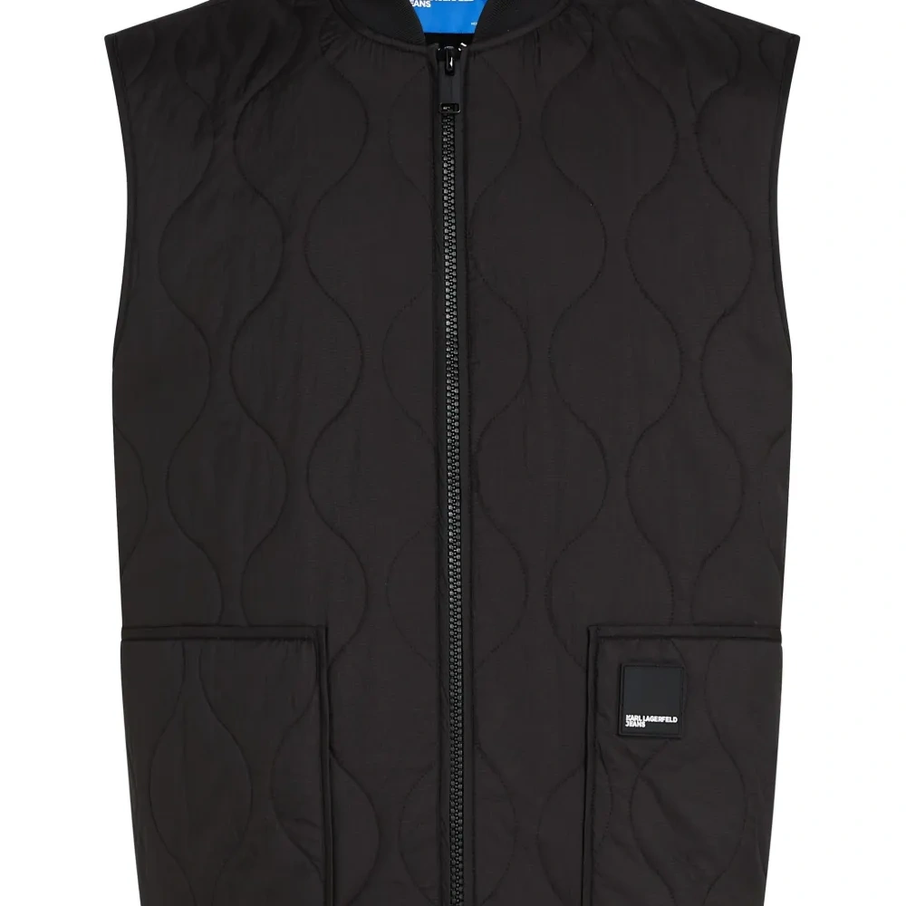 Стеганый жилет