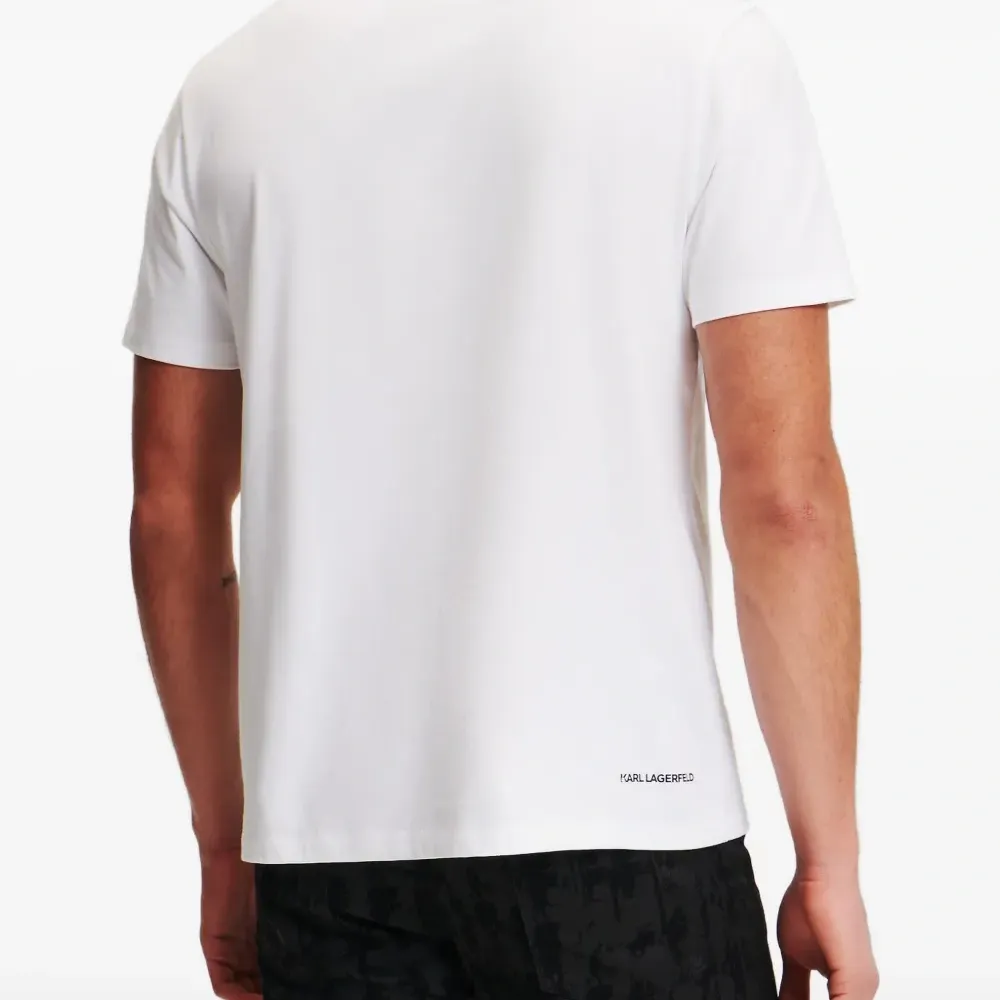 Футболка Rue St. Guillaume