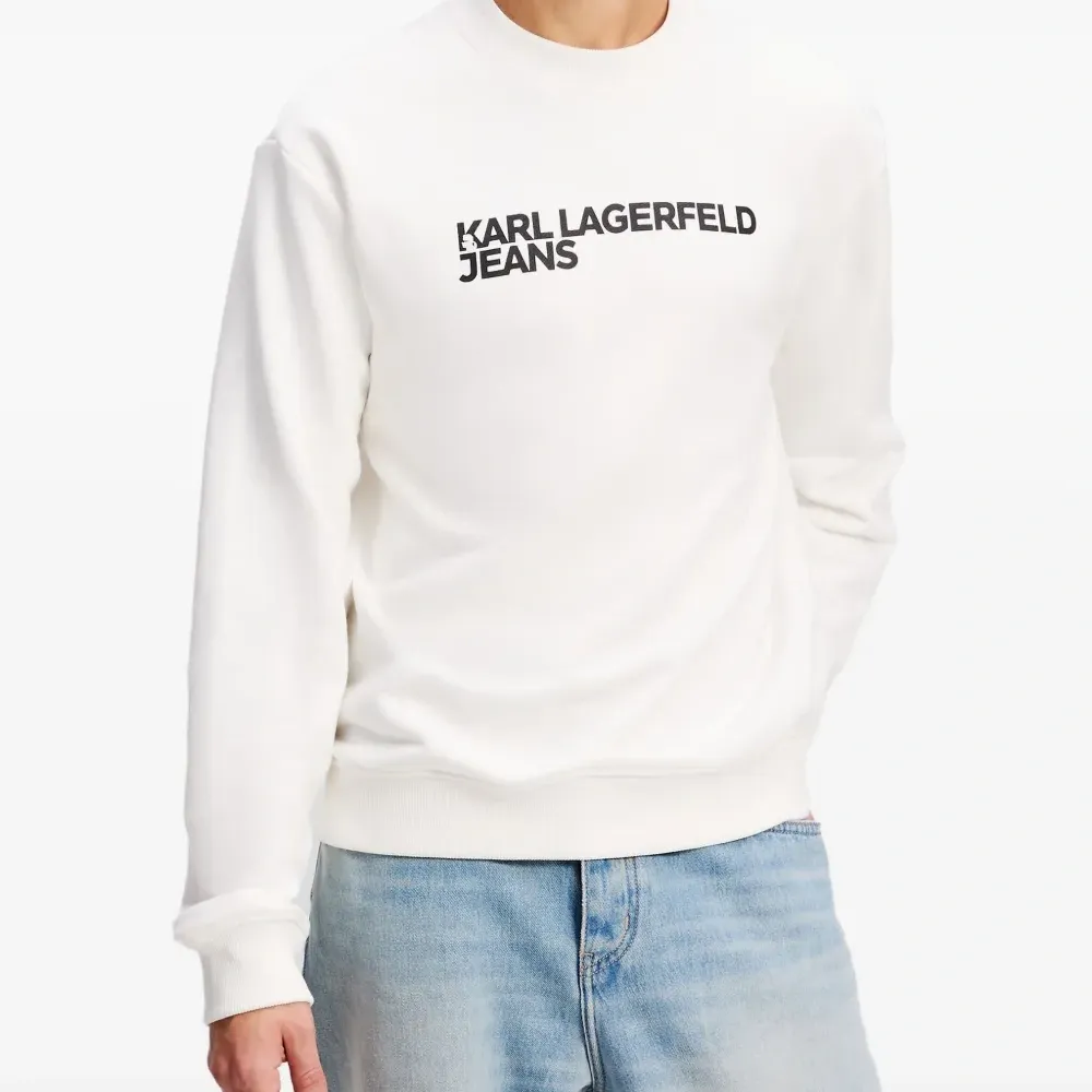 Толстовка с логотипом Толстовка с логотипом