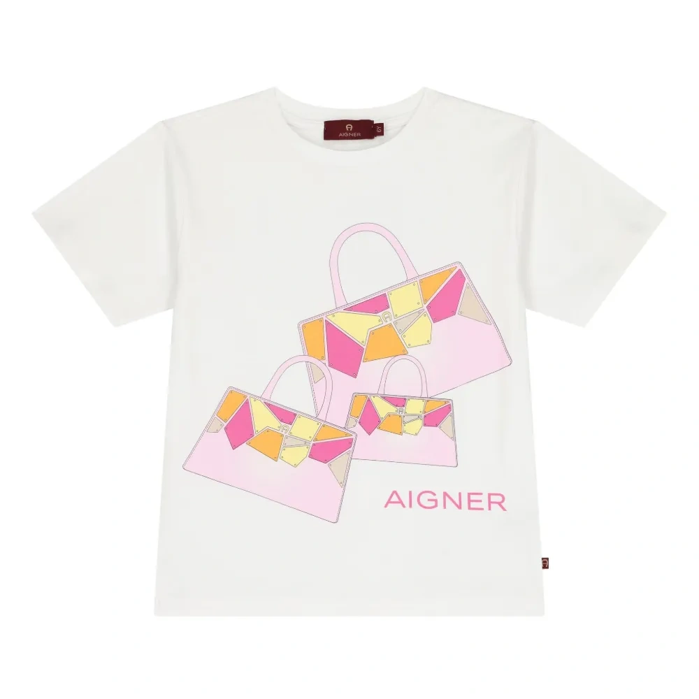 Футболка с логотипом