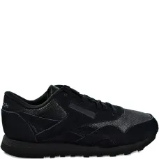 Классические женские кроссовки