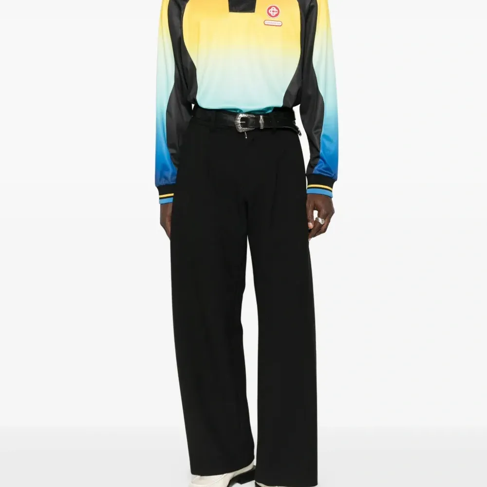 Футболка с градиентным эффектом