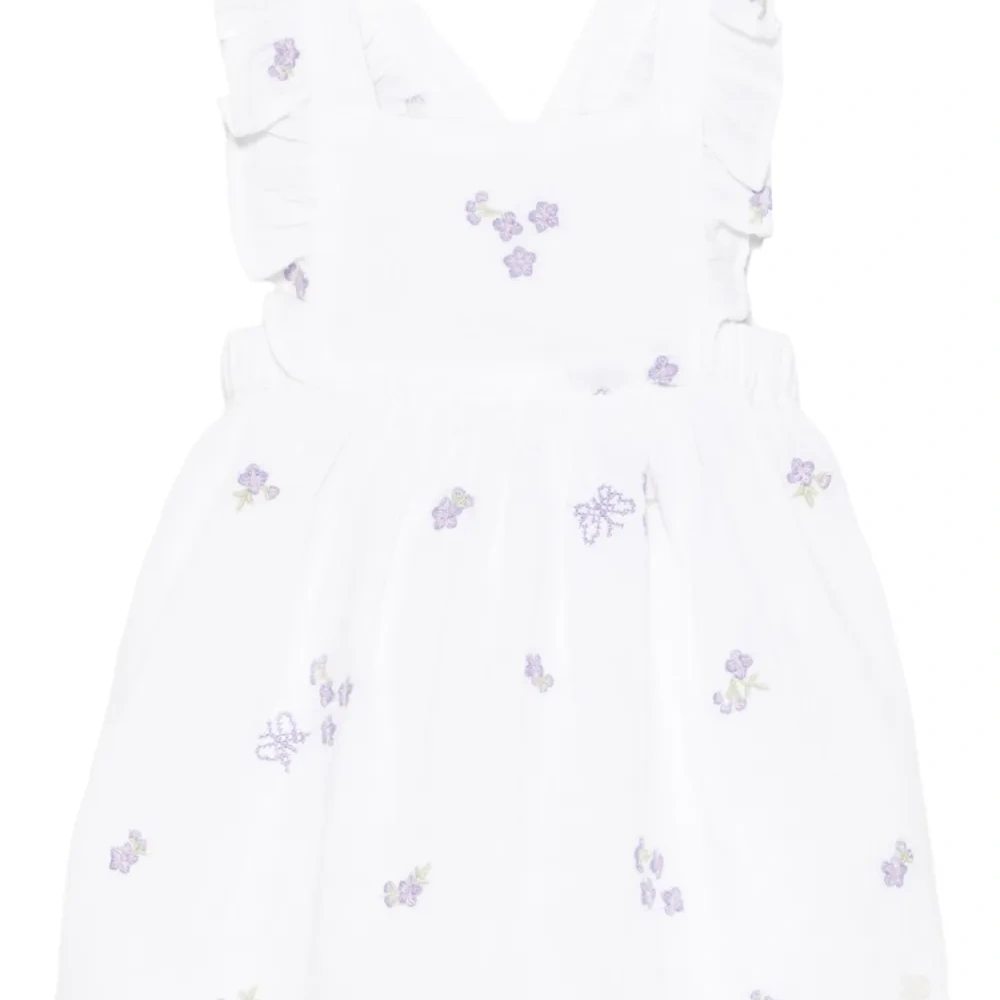 Платье с цветочной вышивкой