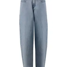 Джинсы прямого кроя