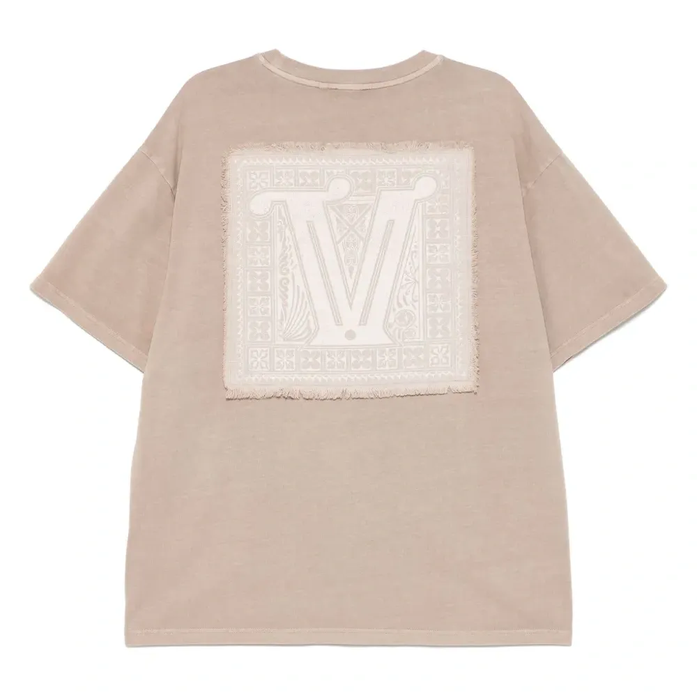 Футболка с графичным принтом Футболка с графичным принтом