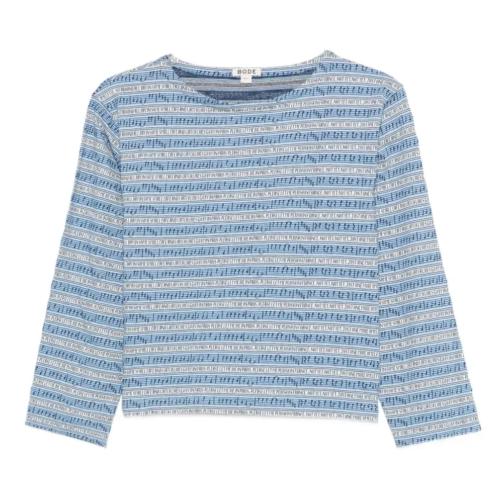 Блузка с вырезом "лодочка"