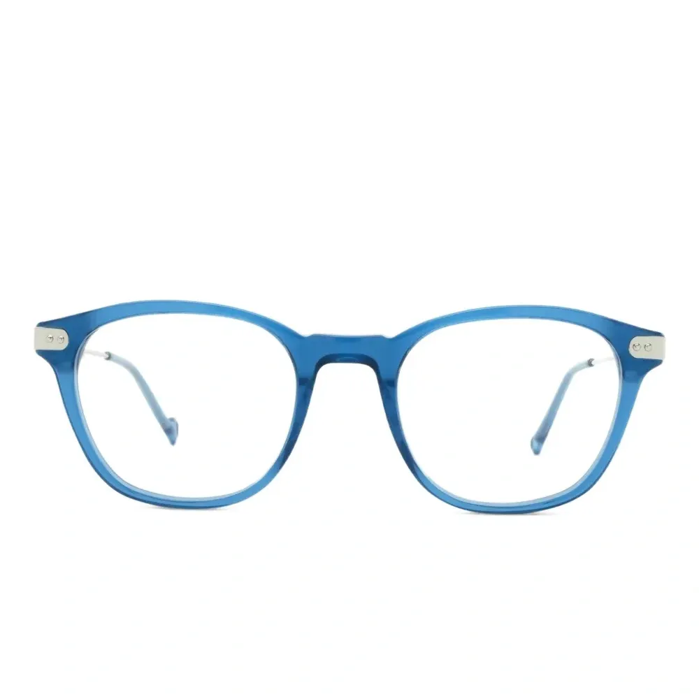 очки в круглой оправе