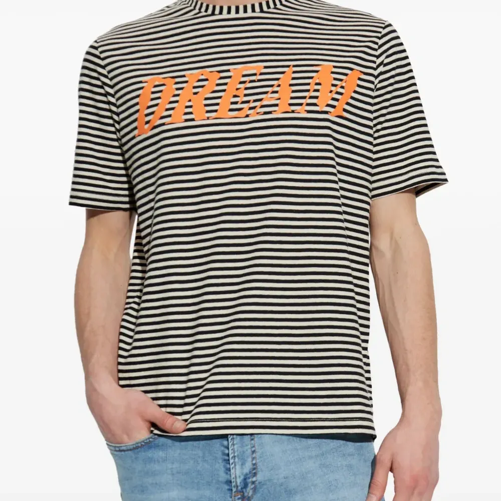 Футболка в полоску