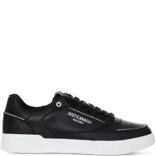 Кроссовки с логотипом