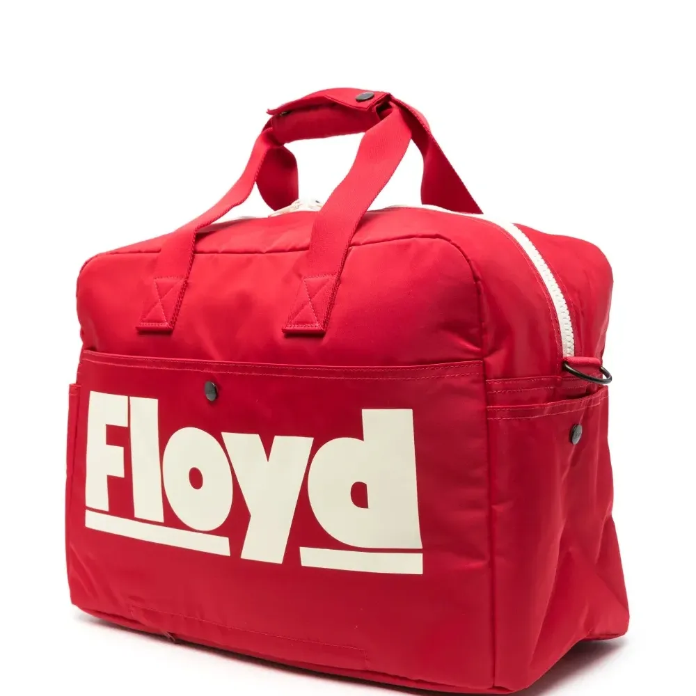 Дорожная сумка с логотипом