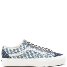 Жаккардовые кроссовки с узором