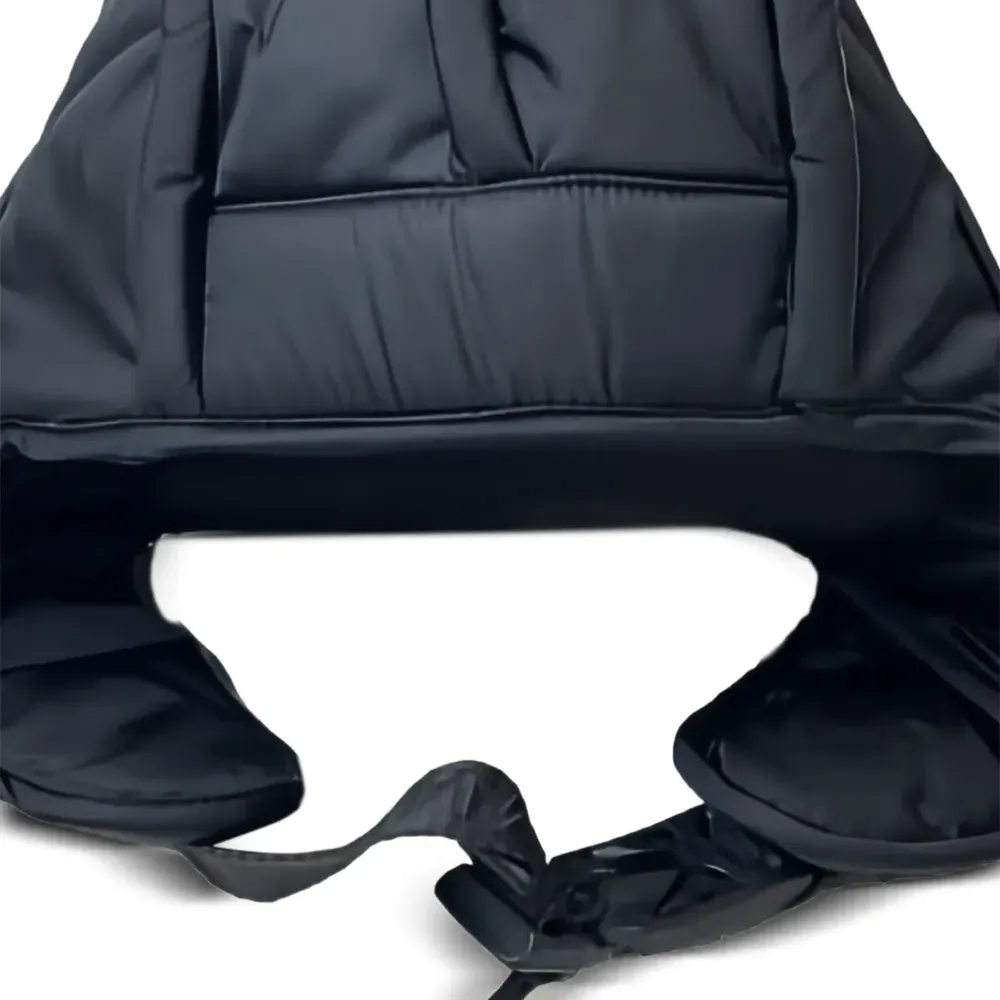 Стеганая шапка