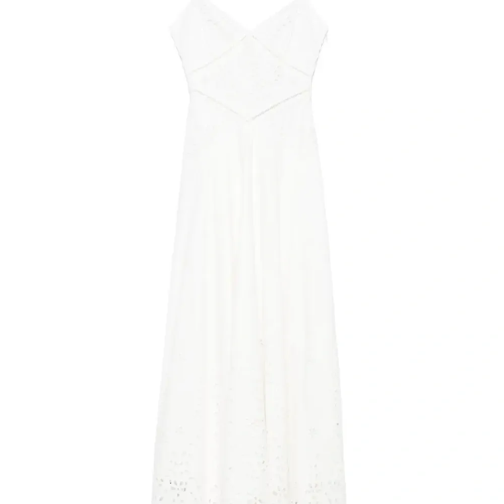 Платье макси с вышивкой