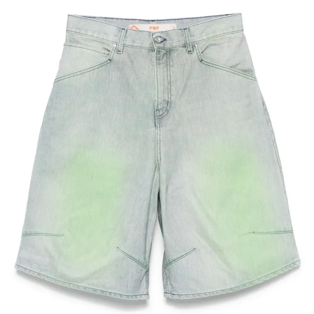 Джинсовые шорты