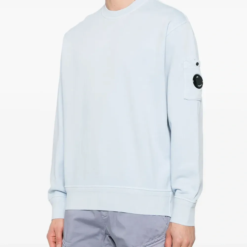 Толстовка с декором Lens