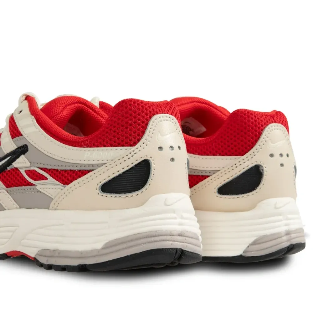 Кроссовки P-6000