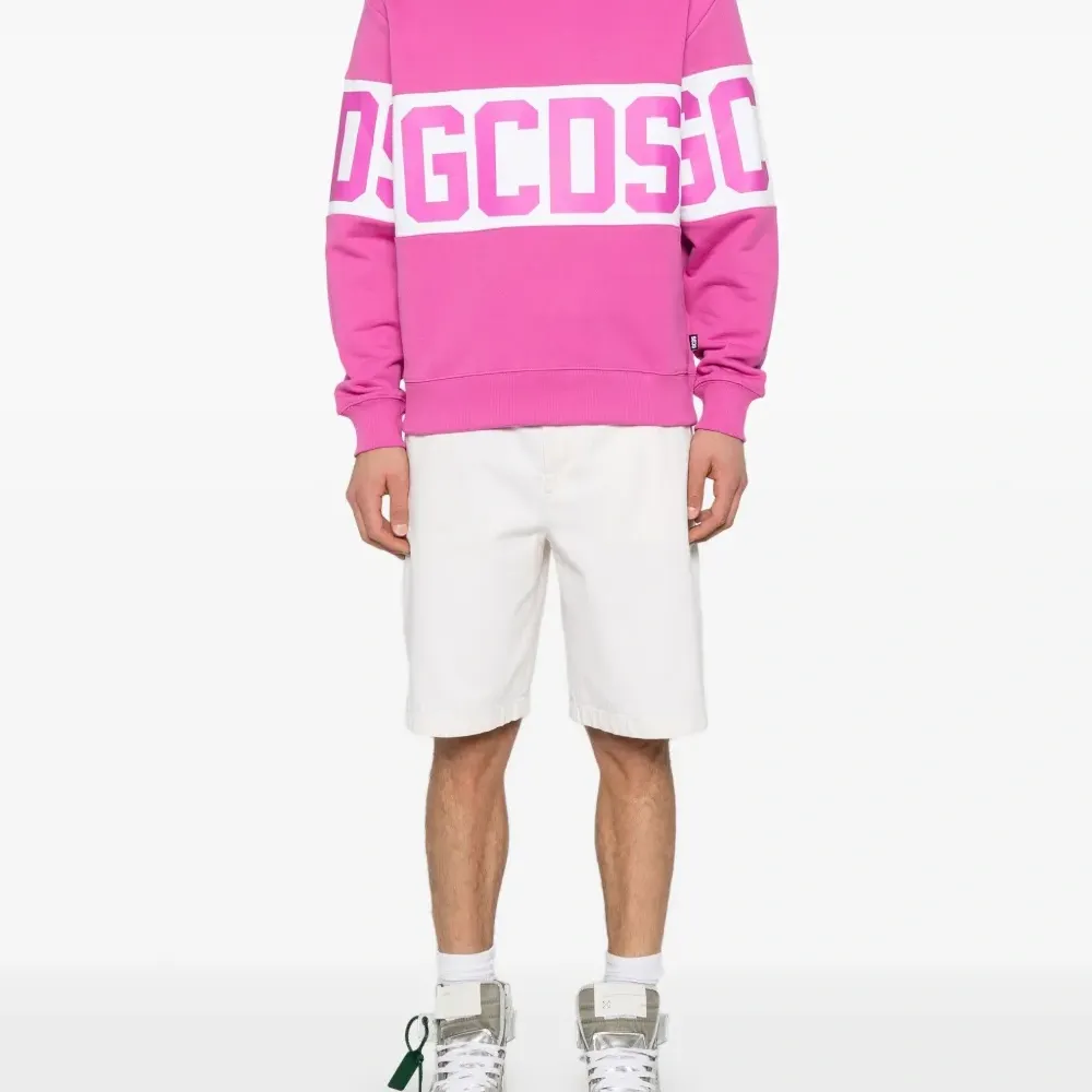 Толстовка с логотипом