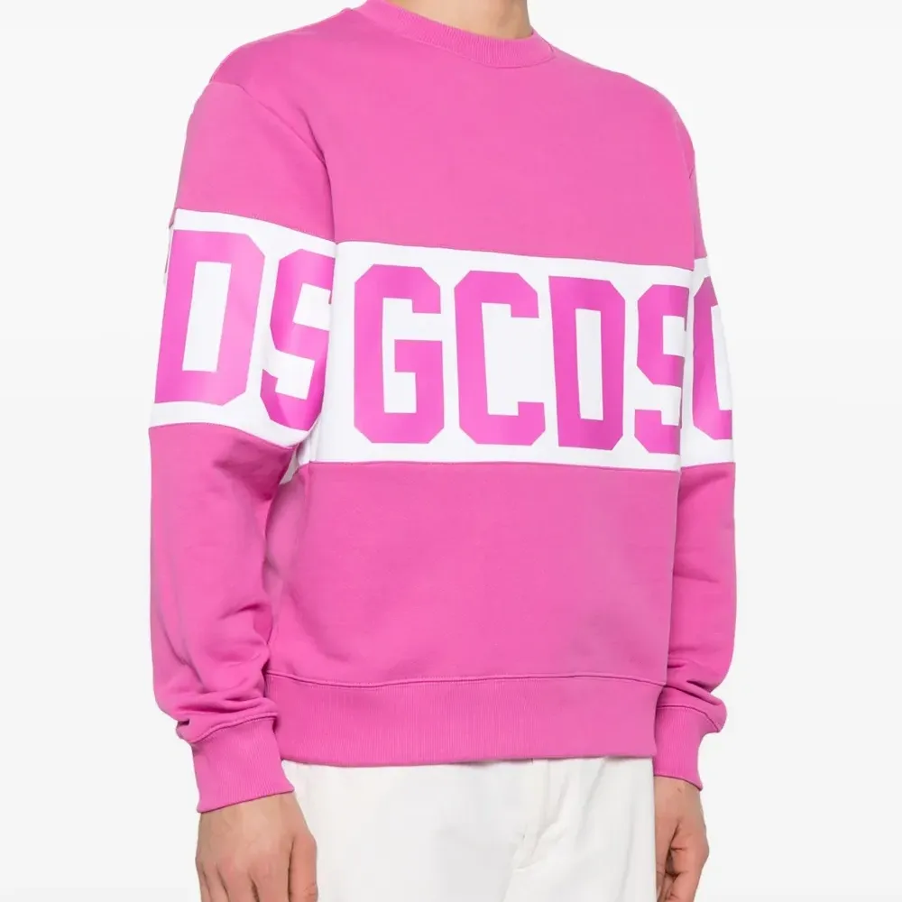 Толстовка с логотипом