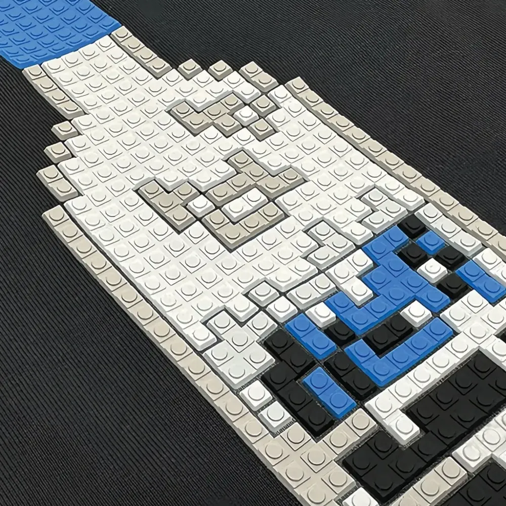 Футболка с графичным принтом