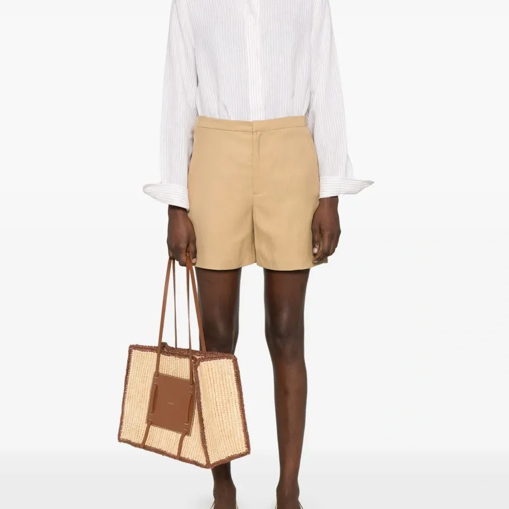 Рубашка в полоску