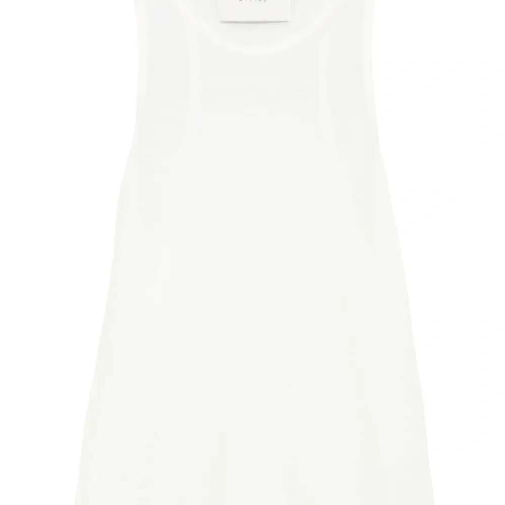 Топ без рукавов