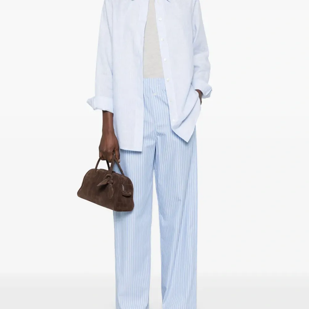 Топ без рукавов